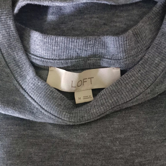 Loft Women’s Long-Sleeve Crew Neck Sweater - Heather Gray - Picture 8 of 8